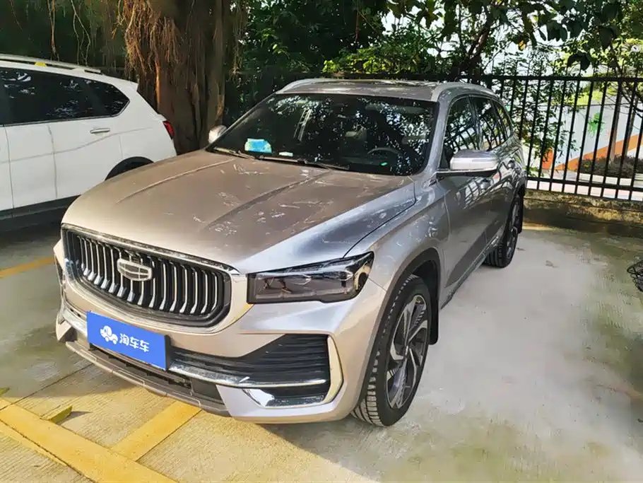Geely Xingyue L 2024 — фото 1 из 5