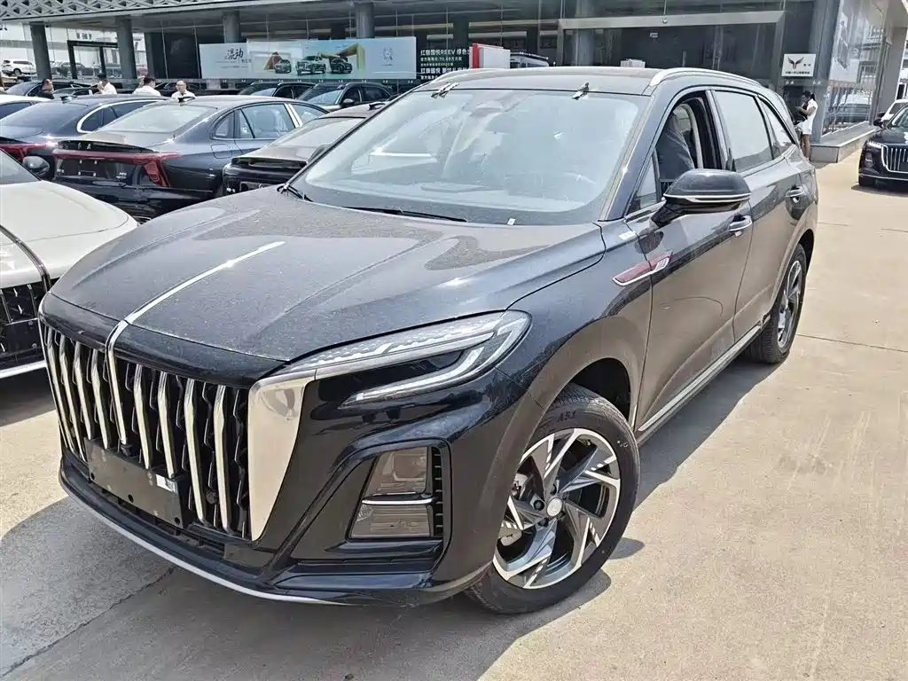 Hongqi Hongqi HS3 PHEV 2026 — фото 1 из 5