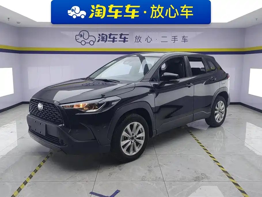 Toyota Corolla Cross 2026 — фото 1 из 5
