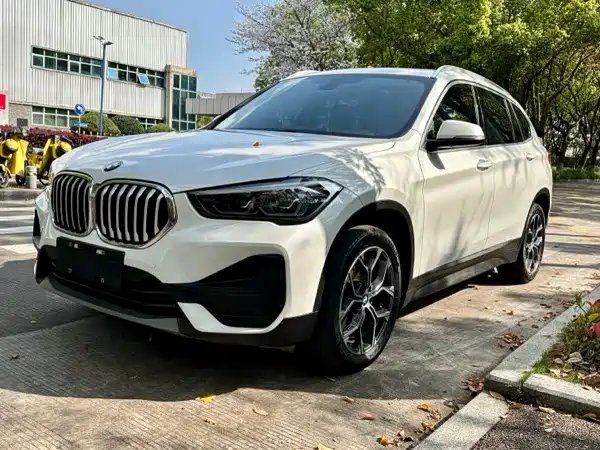 BMW X1 2022 — фото 1 из 5