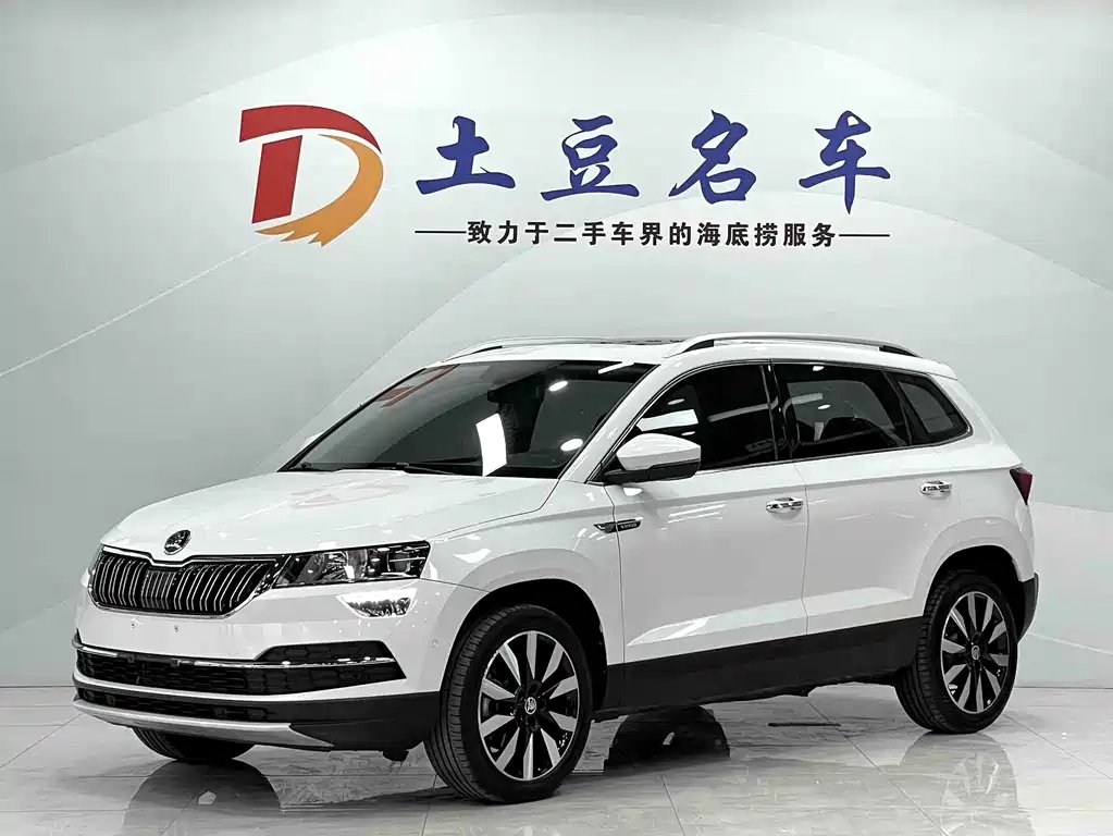 Skoda Karoq 2021 — фото 1 из 5