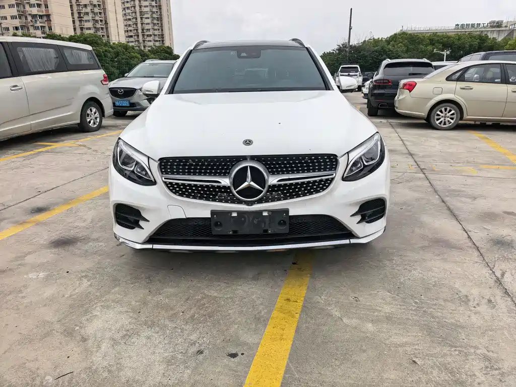 Mercedes-Benz GLC 2019 — фото 1 из 5