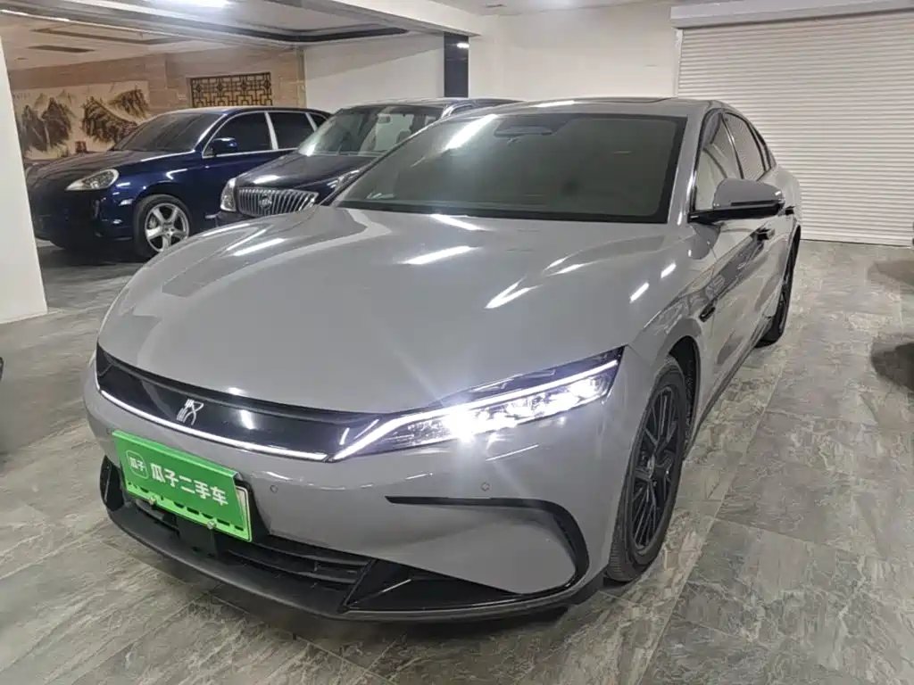 BYD Han 2025 — фото 1 из 5