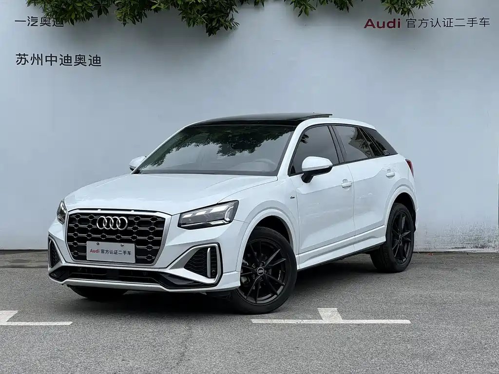 Audi Q2L 2022 — фото 1 из 5