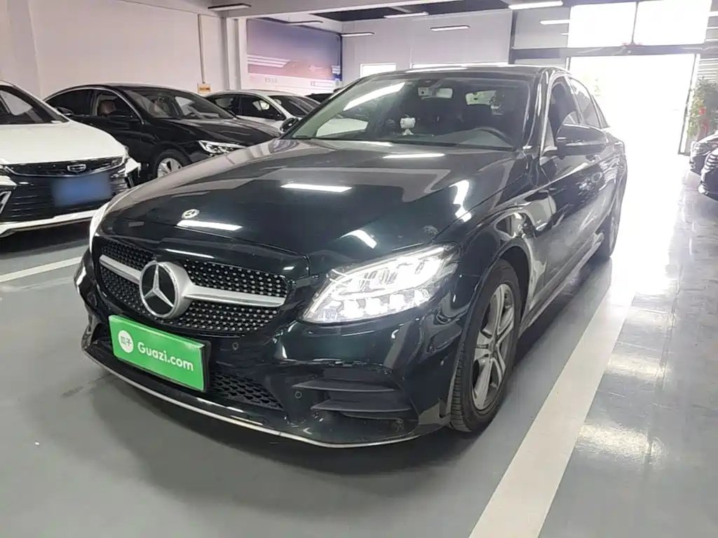 Mercedes-Benz C-Class 2020 — фото 1 из 5