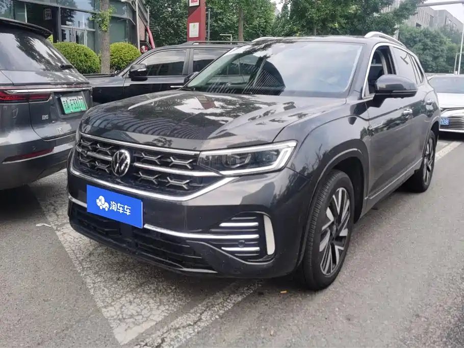 Volkswagen Tayron 2023 — фото 1 из 5