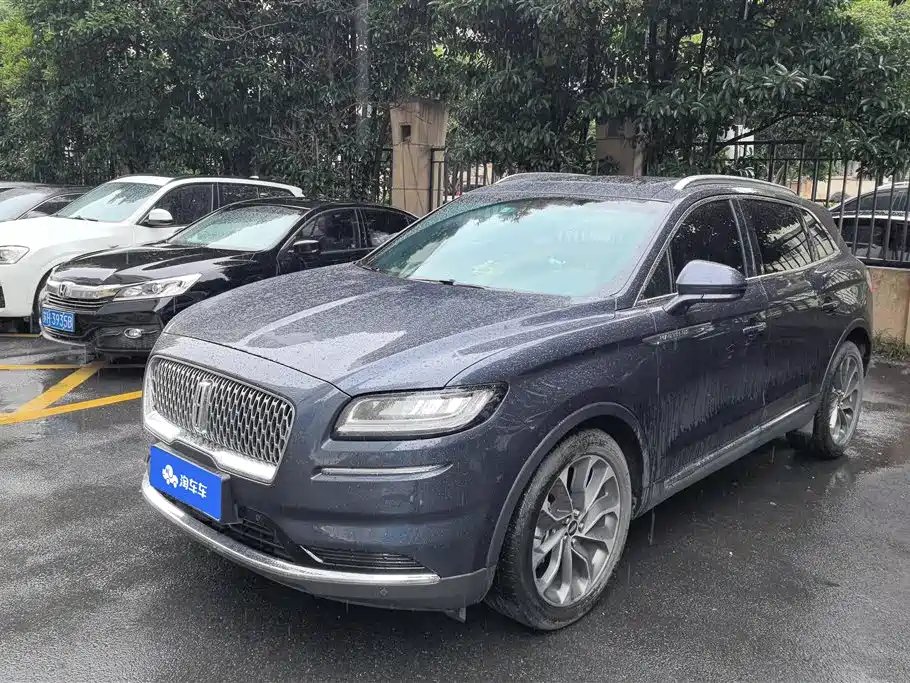 Lincoln Nautilus 2022 — фото 1 из 5