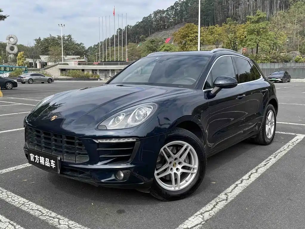 Porsche Macan 2018 — фото 1 из 5