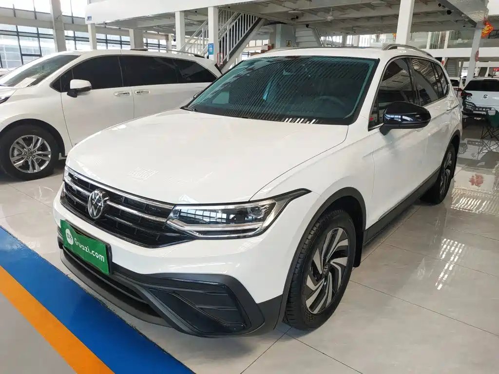 Volkswagen Tiguan L 2025 — фото 1 из 5