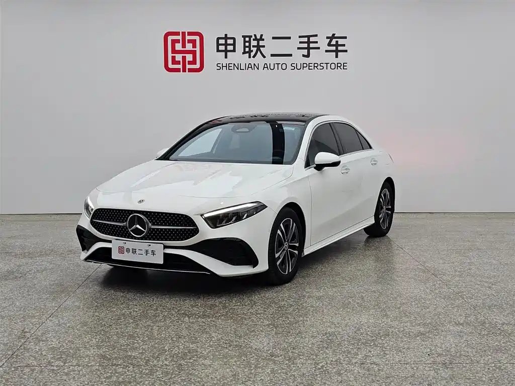 Mercedes-Benz A-Class 2023 — фото 1 из 5