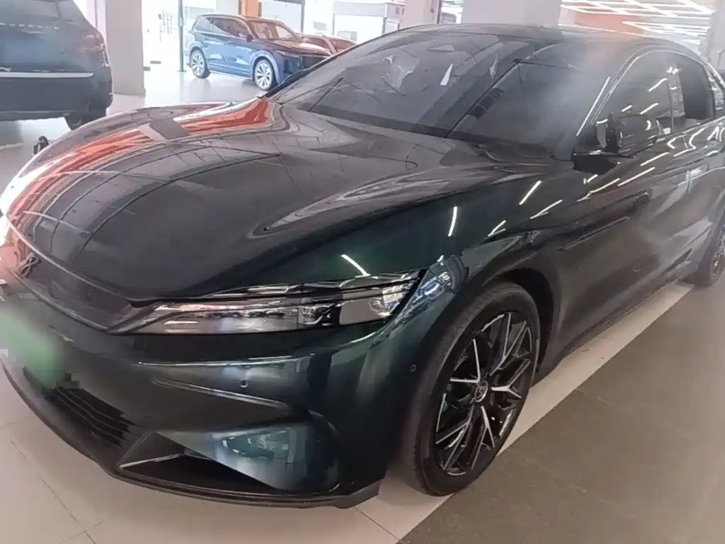 BYD Han 2023 — фото 1 из 5