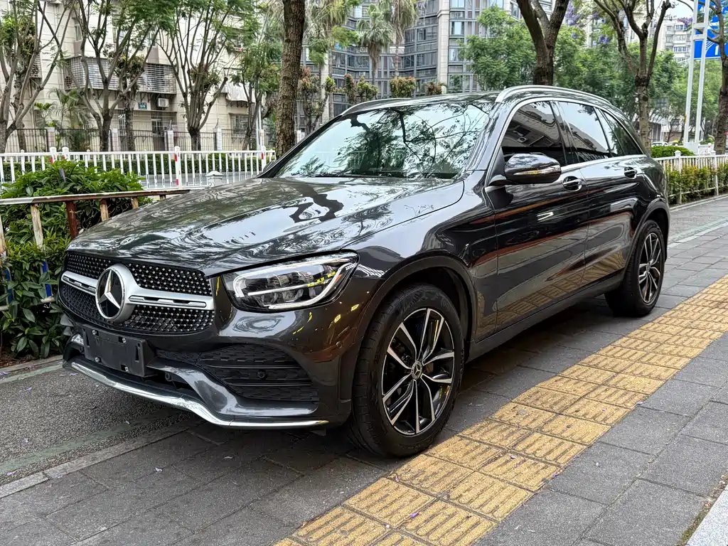 Mercedes-Benz GLC 2020 — фото 1 из 5