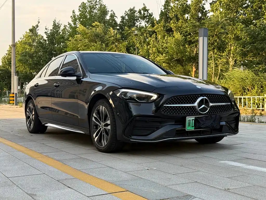 Mercedes-Benz C-Class New Energy 2023 — фото 1 из 5