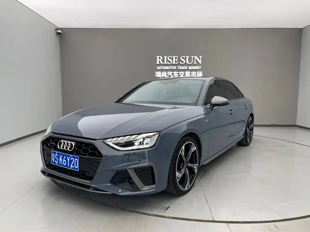 Audi A4L 2022 — фото 1 из 5
