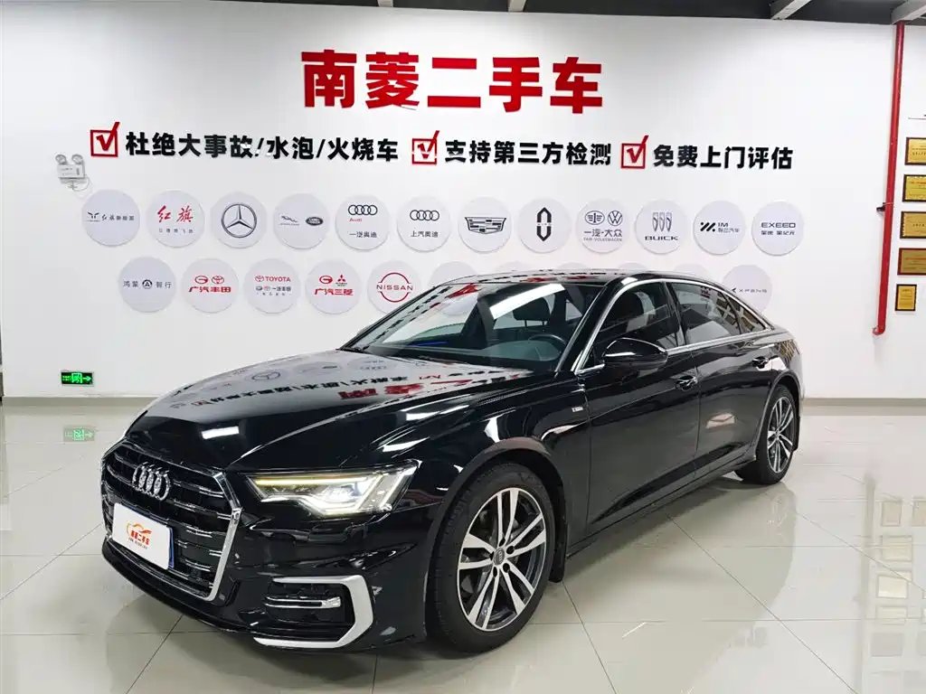 Audi A6L 2020 — фото 1 из 5