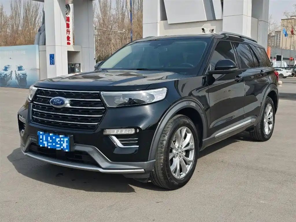 Ford Explorer 2020 — фото 1 из 5