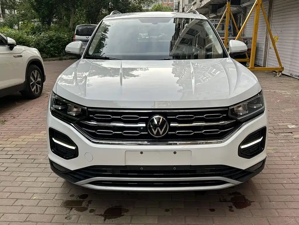 Volkswagen Tayron 2022 — фото 1 из 5