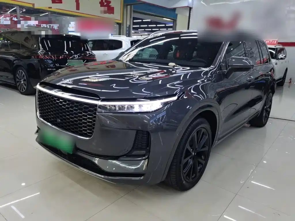 Li Auto Li ONE 2022 — фото 1 из 5