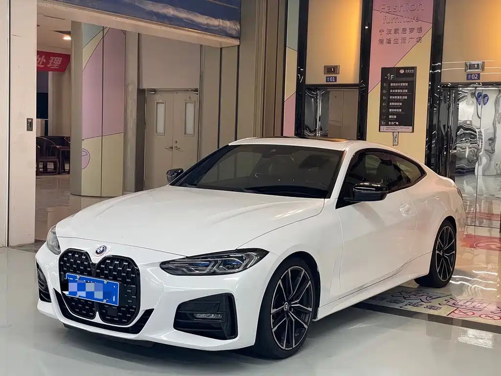 BMW 4 Series 2022 — фото 1 из 5