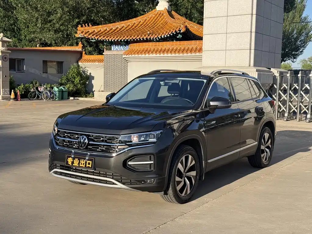 Volkswagen Tayron 2022 — фото 1 из 5