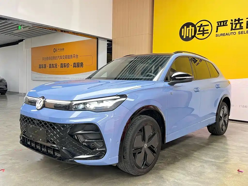 Volkswagen Tiguan L 2024 — фото 1 из 5