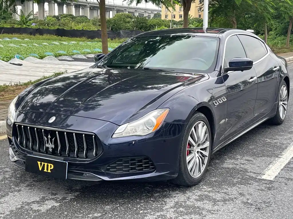 Maserati Quattroporte 2017 — фото 1 из 5