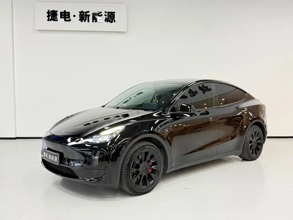 Tesla Model Y 2023 — фото 1 из 5