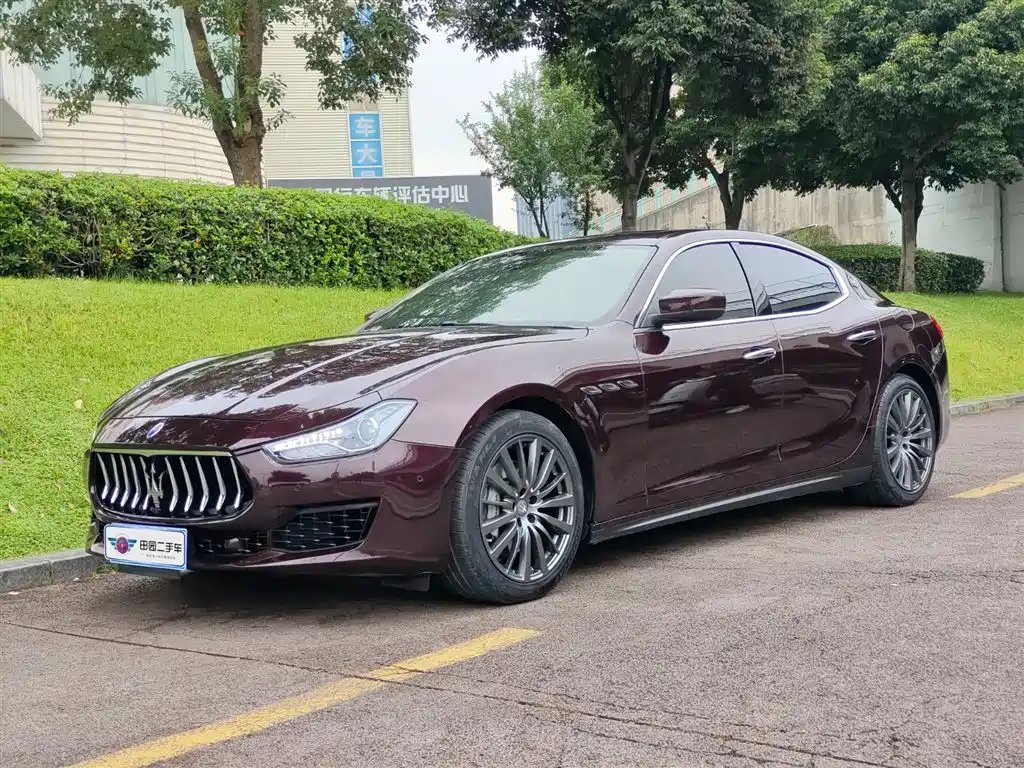 Maserati Ghibli 2018 — фото 1 из 5