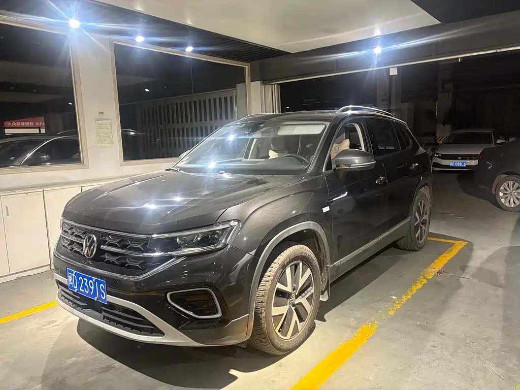 Volkswagen Tayron 2022 — фото 1 из 5