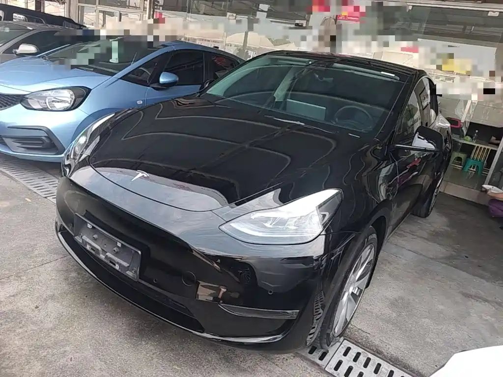 Tesla Model Y 2022 — фото 1 из 5