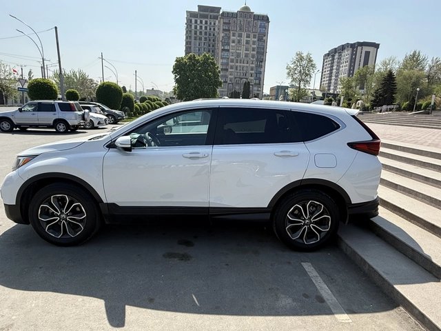 Honda CR-V V Рестайлинг 2021 — фото 1 из 5