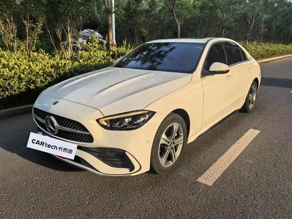 Mercedes-Benz C-Class 2022 — фото 1 из 5