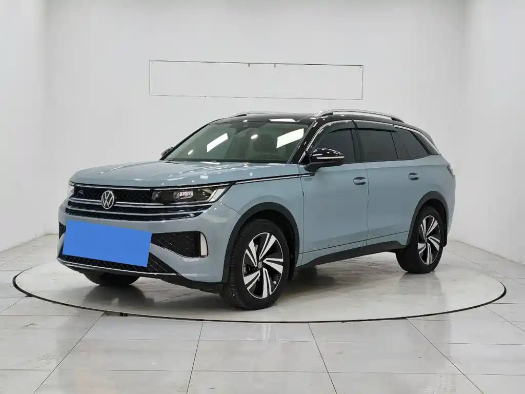 Volkswagen Tavendor 2023 — фото 1 из 5