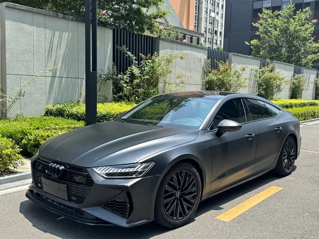 Audi A7 2021 — фото 1 из 5