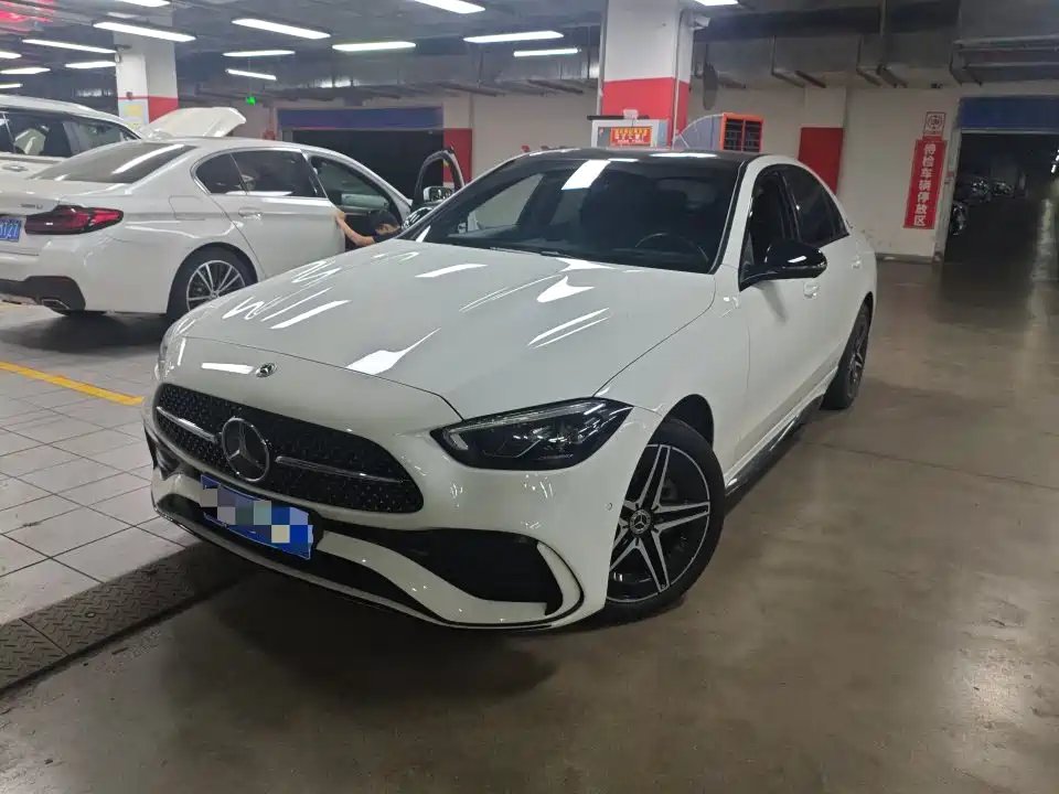 Mercedes-Benz C-Class 2024 — фото 1 из 5