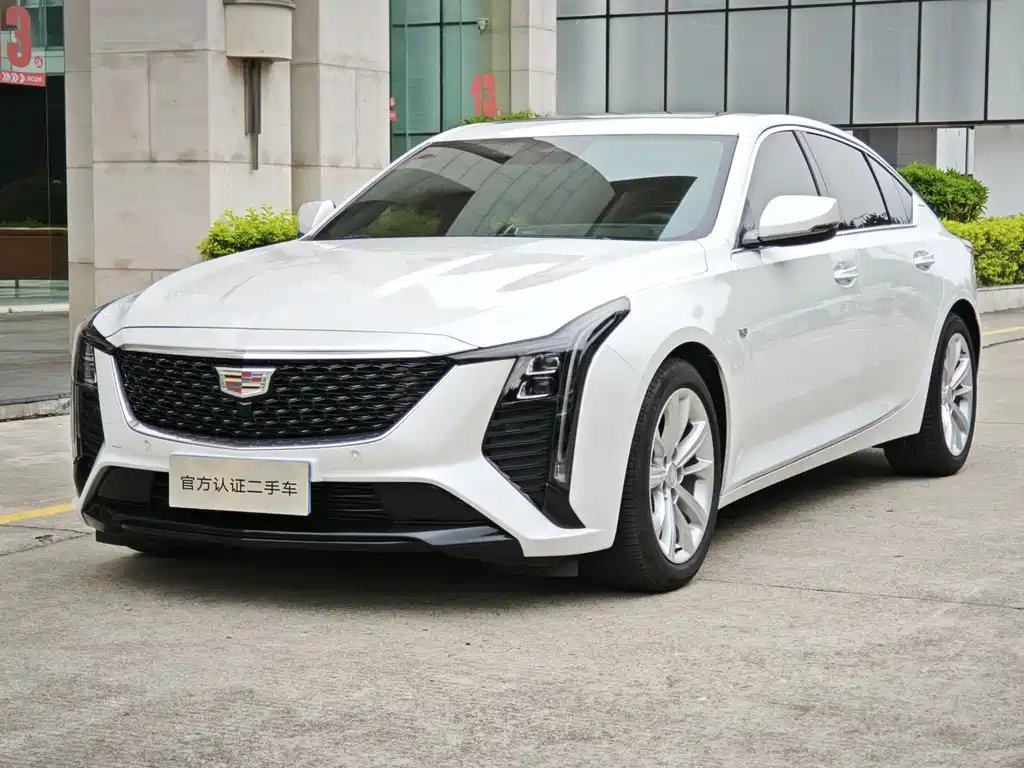 Cadillac CT5 2024 — фото 1 из 5