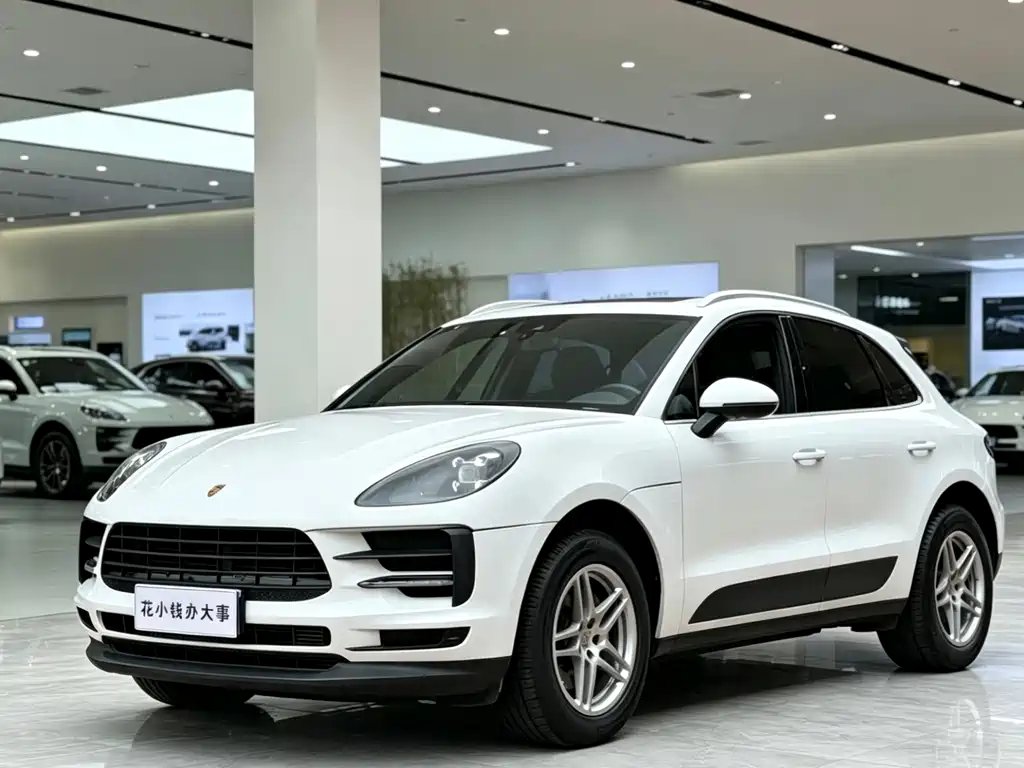 Porsche Macan 2019 — фото 1 из 5