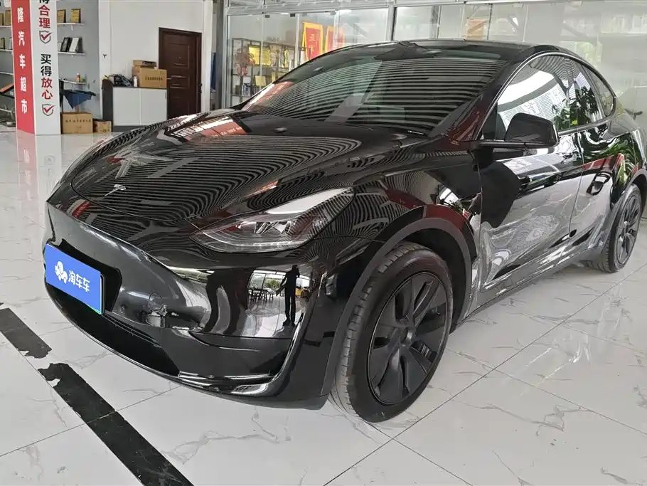 Tesla Model Y 2023 — фото 1 из 5