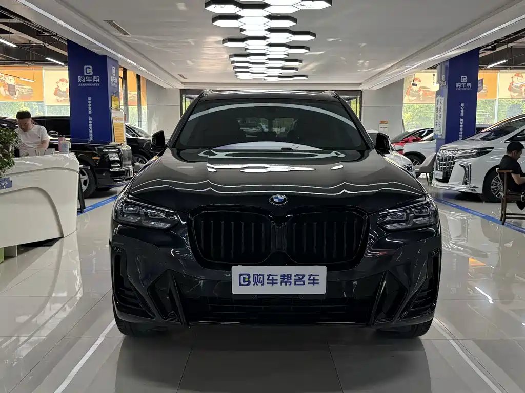 BMW X3 2022 — фото 1 из 5