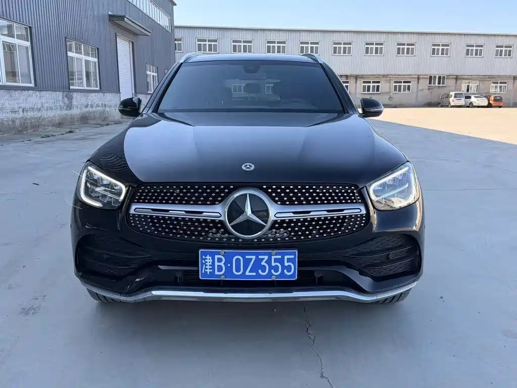 Mercedes-Benz GLC 2022 — фото 1 из 5