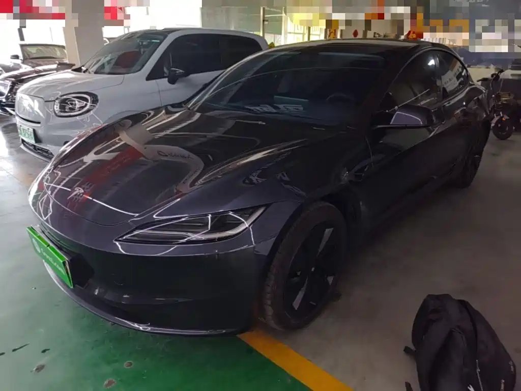 Tesla Model 3 2025 — фото 1 из 5