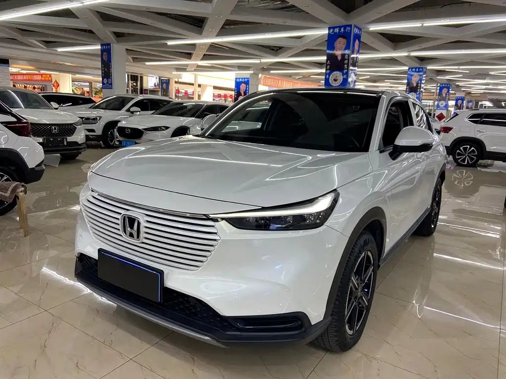 Honda Vezel 2023 — фото 1 из 5