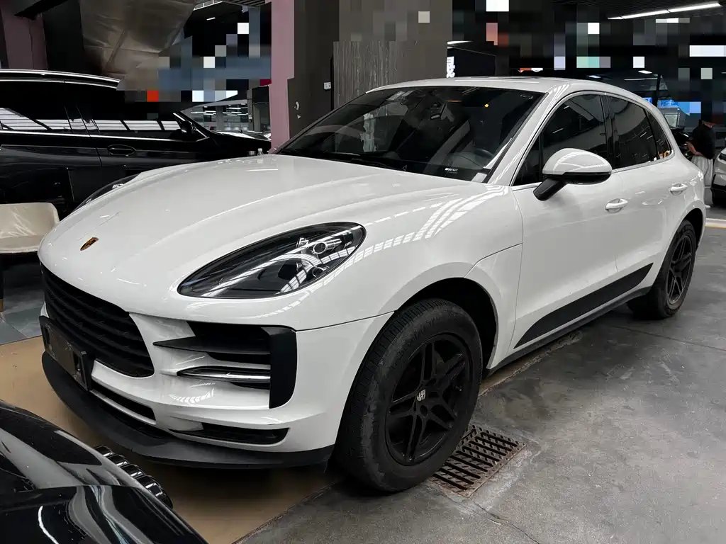Porsche Macan 2021 — фото 1 из 5