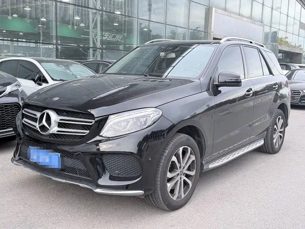 Mercedes-Benz Mercedes-BenzGLE(Import) 2018 — фото 1 из 5