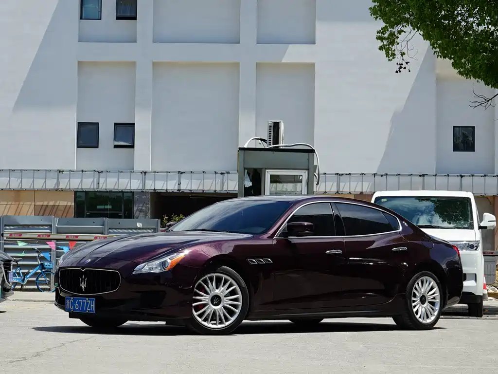 Maserati Quattroporte 2014 — фото 1 из 5