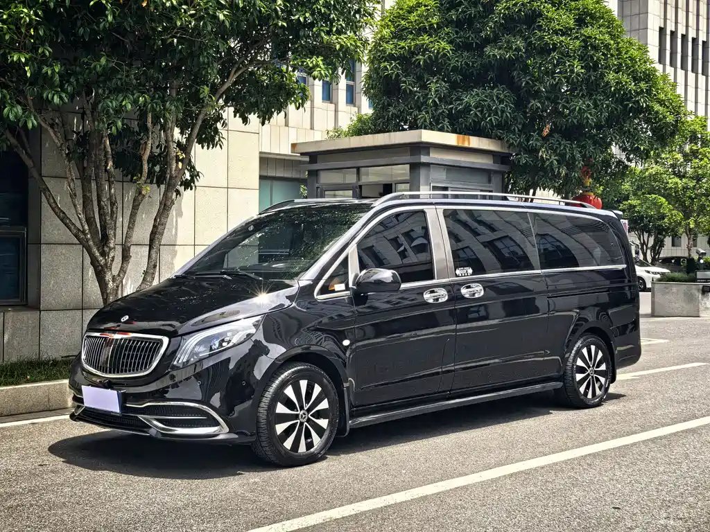 Mercedes-Benz Vito 2023 — фото 1 из 5