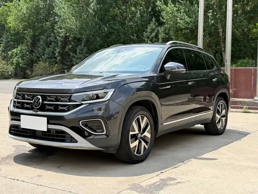 Volkswagen Tayron 2023 — фото 1 из 5