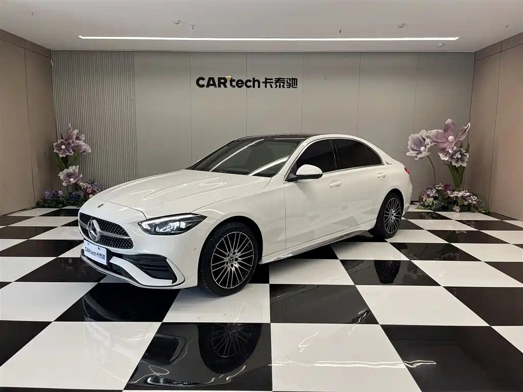 Mercedes-Benz C-Class 2023 — фото 1 из 5