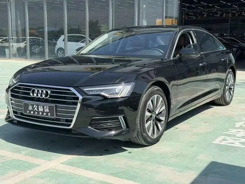 Audi A6L 2020 — фото 1 из 5