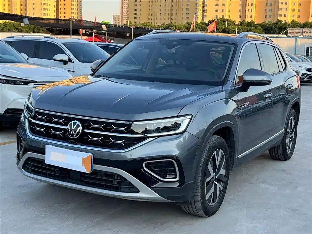 Volkswagen Tayron 2023 — фото 1 из 5
